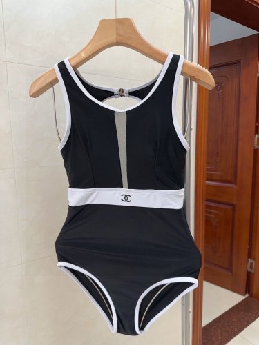 Chanel swimsuits, the actual product is really beautiful! Can't capture its beauty, whoever_376