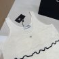 Chanel tank top, super explosive when worn alone with a jacketOne size fits_279