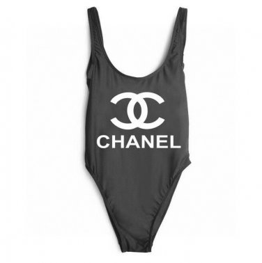 Chanel's new black one-piece swimsuit is suitable for swimsuits in various scenarios &acirc;�� Beach s