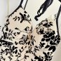 Chanel's new one-piece swimsuit is a fashionable and trendy swimwear suitable for various scenes