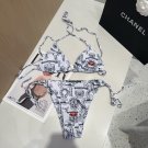 Croheart swimsuit, slim and beautiful upper body! Wearing very stylish SML