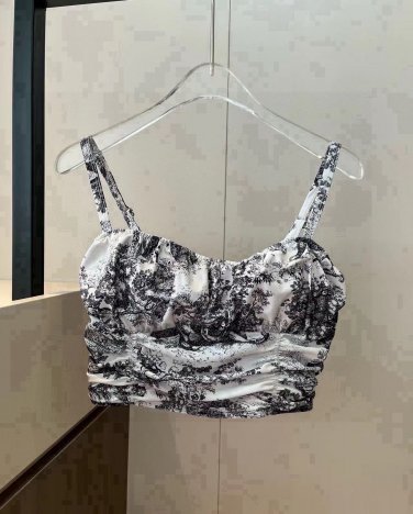 Dior one-piece swimsuit highly recommended! The super stylish pattern is selected from the sup_984