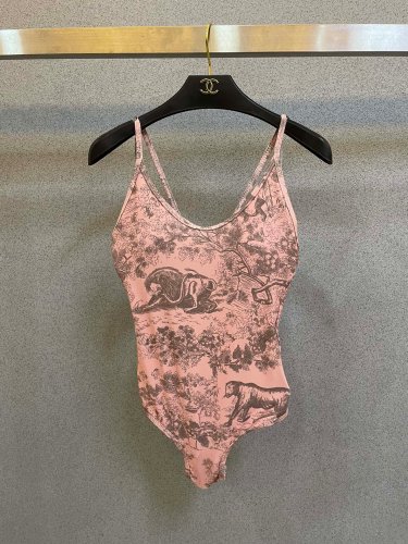 Dior swimwear suitable for various scenes &acirc;�� Beach swimming pools, hot springs, water parks, an_319