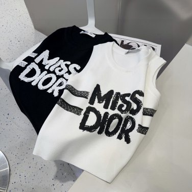 Dior tank top, super explosive when worn alone with a jacketOne size fits all_428