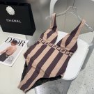 htyFendi swimsuit, slim and beautiful on the upper body! Wearing very stylish SML