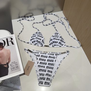 Miumiu swimsuit, the actual product is really beautiful! Can't capture its beauty, who