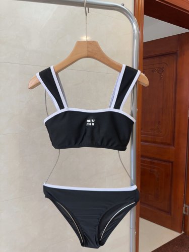 Miumiu swimsuit, the actual product is really beautiful! Can't capture its beauty, whoever w_1026
