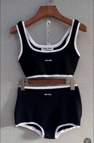 Miumiu's new socialite style split swimsuit (without chest cushion) is suitable for swimsuits in_701