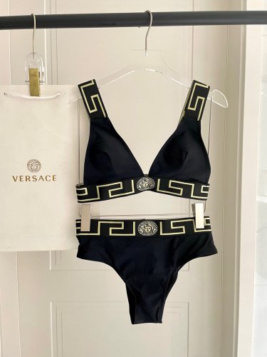 the new 75 Versace bikini suitable for swimsuits in various scenarios &acirc;�� Beach swimming pools,_478