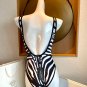 the new one-piece swimsuit with 80 DG stripes suitable for swimsuits in various scenarios ♀ Be