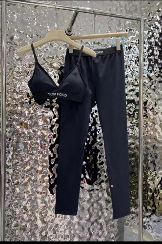 Tom Ford's new gradient high elasticity fitness yoga suit sports set~sexy small suspender (with c