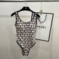 Valentino's new one-piece swimsuit, sexy goddess, suitable for swimming in various scenes &acirc;�� Be