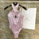 Versace's new one-piece swimsuit is a fashionable and trendy swimsuit suitable for various scenes