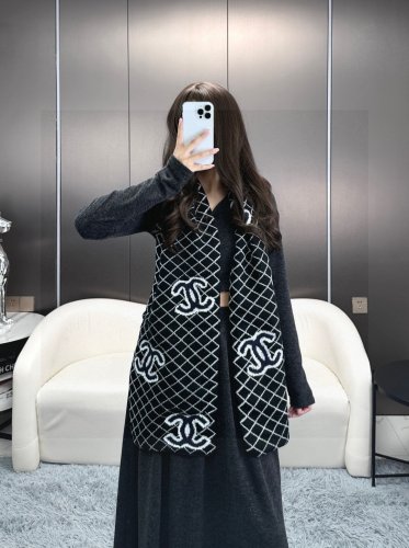 . High version color black, long, khaki, gray. Let's take a look at the details and co