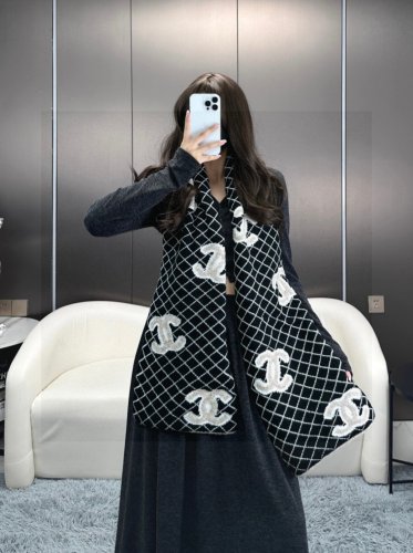 . High version color black, long, khaki, gray. Let's take a look at the details and co_6694