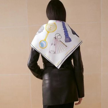0 2030 Latest HERMES Heavy [Celebration] [Accompanying] Square scarf [Lips] Sleek and f