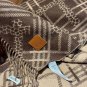 0 double-sided scarf Burberry plaid scarf looks crazy, it's so stylish and charming. It_6016