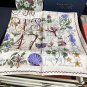 0 High Version Dior [Retro Cross Embroidery] This square scarf is adorned with Christia