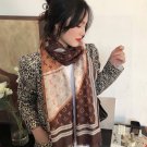 0 is both fashionable and versatile! LV's new vintage long scarf is a great item to enh_1014