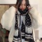 0 is both fashionable and versatile! LV's new vintage long scarf is a great item to enh_6371