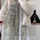 0 new cashmere shawl long scarf! Highly recommend the price is super beautiful! More be_236