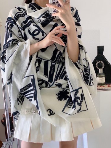 0 new cashmere shawl long scarf! Highly recommend the price is super beautiful! More be_1020