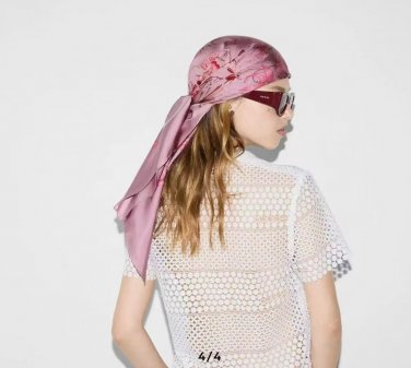 0 New Gucci Flower Scarf Exquisite Hand Curled Silk Twill [Celebration] Glossy and Sm_4614