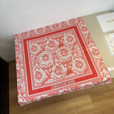 0Dior's new 90cm silk square scarf is made of top-grade twill silk material, creating_6606