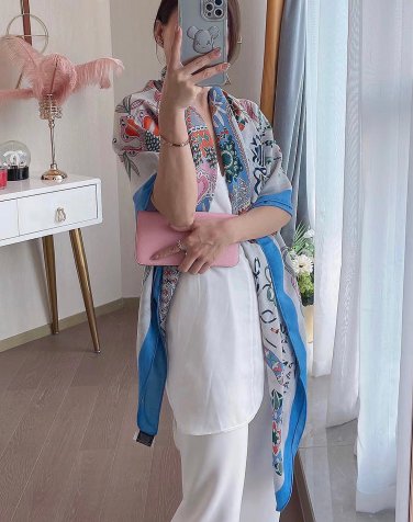 5 Hermes AutumnWinter Pairing Tool Top Double sided Same color Edition Silk Cashmere S