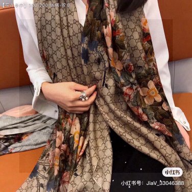 5 is so beautiful that it's too much for the upper body effect. Crazy love Gucci New~30_8040