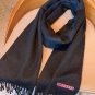 5 PRADA's latest couple's scarf is elegant and simple, making it the perfect choice for_5089
