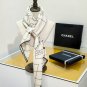 5 RCC2552Double sided same color 140x140cm 70% cashmere 30% silkChanel's_571