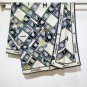 5 RCC2563Double sided same color 140x140cm 70% cashmere 30% silkChanel's