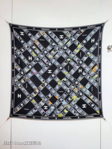 5 RCC2563Double sided same color 140x140cm 70% cashmere 30% silkChanel's_277