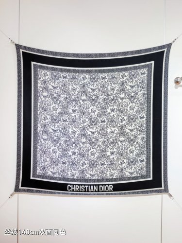 5 RDO2533Double sided same color 140x140cm 70% cashmere 30% silkDior's