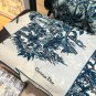 5 RDO2536Double sided same color 140x140cm 70% cashmere 30% silkDior's