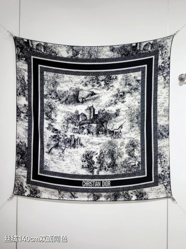 5 RDO2537Double sided same color 140x140cm 70% cashmere 30% silkDior's