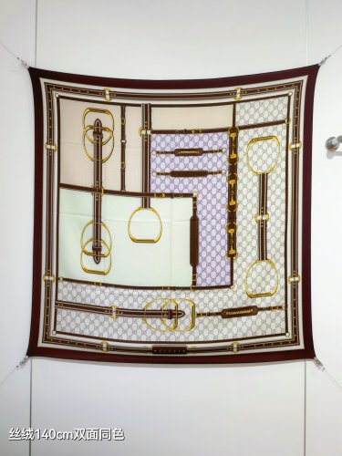 5 RGC2516Double sided same color 140x140cm 70% cashmere 30% silkGucci's_3112
