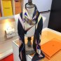 5 RHMS2468 Original Herm &Atilde;&uml; s [Rainbow] Velvet Triangle Scarf, synchronized at the coun_2203