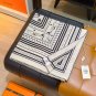 5 RHMS2553Double sided same color 140x140cm 70% cashmere 30% silkHermes' Amazon Ce_4027