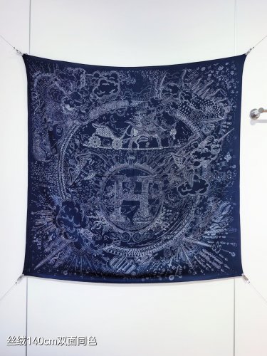 5 RHMS2554Double sided same color 140x140cm 70% cashmere 30% silkHermes' '' Connec_3581