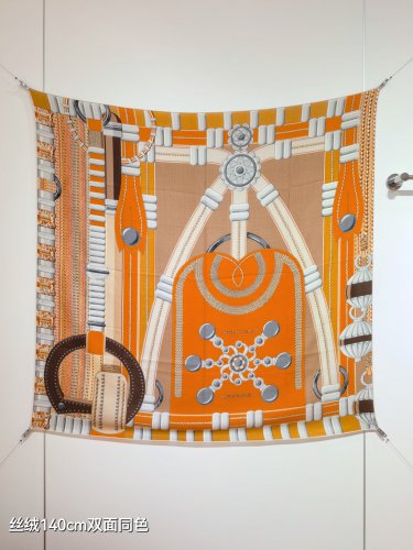 5 RHMS2556Double sided same color 140x140cm 70% cashmere 30% silkHermes' Silver Fl