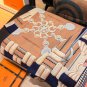 5 RHMS2556Double sided same color 140x140cm 70% cashmere 30% silkHermes' Silver Fl_1612