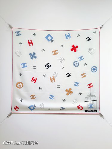 5 SCC254018mm double-sided 90x90cm diagonal silkChanel's