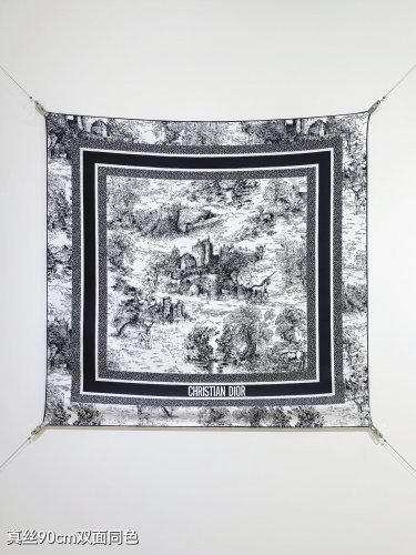 5 SDO251818mm double-sided 90x90cm diagonal silkDior's Scottish Ruey print_6974