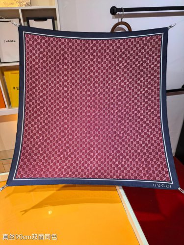 5 SGC250118mm double-sided 90x90cm diagonal silkGucci's' Full Small G '_6454