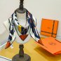 5 SHMS253118mm double-sided 90x90cm diagonal silkHermes' Hand Luggage