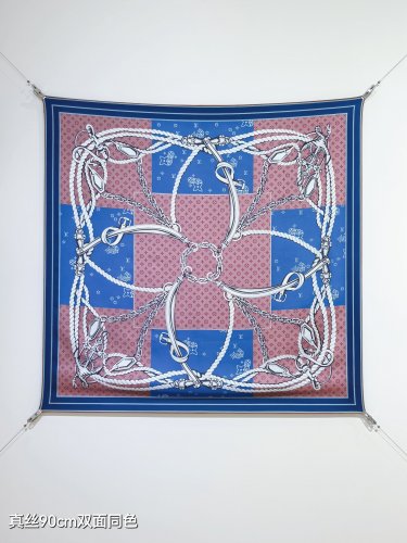 5 SLV252718mm double-sided 90x90cm diagonal silkLV&atilde;��&atilde;��_6432
