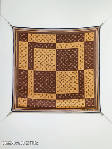 5 SLV252918mm double-sided 90x90cm diagonal silkLV&atilde;��&atilde;��_6430