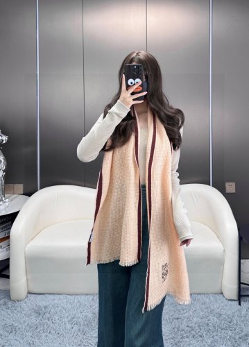2024 Luo Yi Wei Handmade Couple Scarf! Low key high-end autumn and winter taste!! &atilde;��Ne_7148